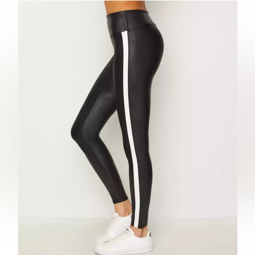Spanx Faux Leather Stripe Leggings Large